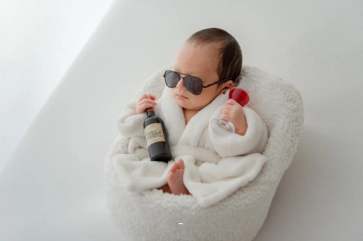 梨树县宝宝睡觉翻滚